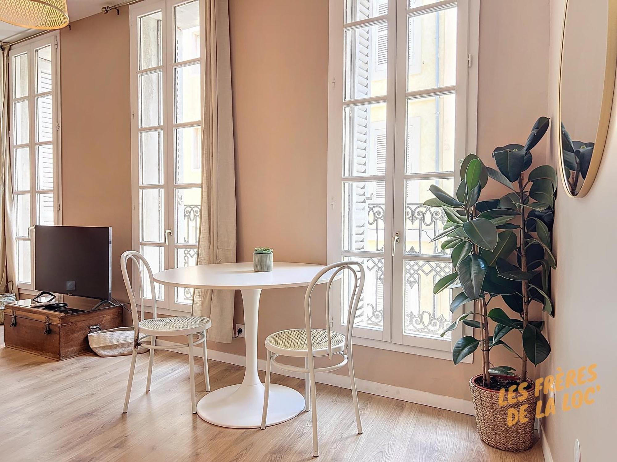 Magnifique - Hyper & Climatisation - Les Freres De La Loc' Apartment *